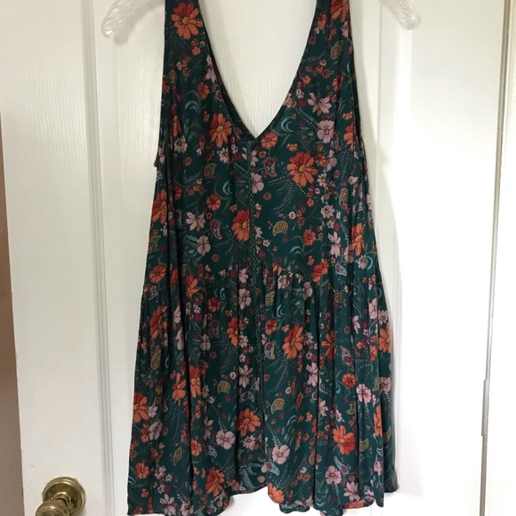 Buckle Daytrip Floral tunic top - Picture 2 of 6